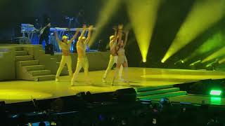 Ariana Grande concert 170919 in Taipei - greedy + focus