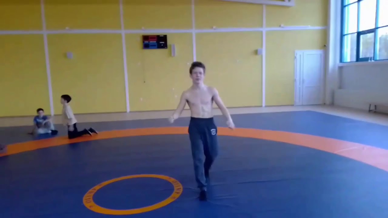 Карина готика борьба