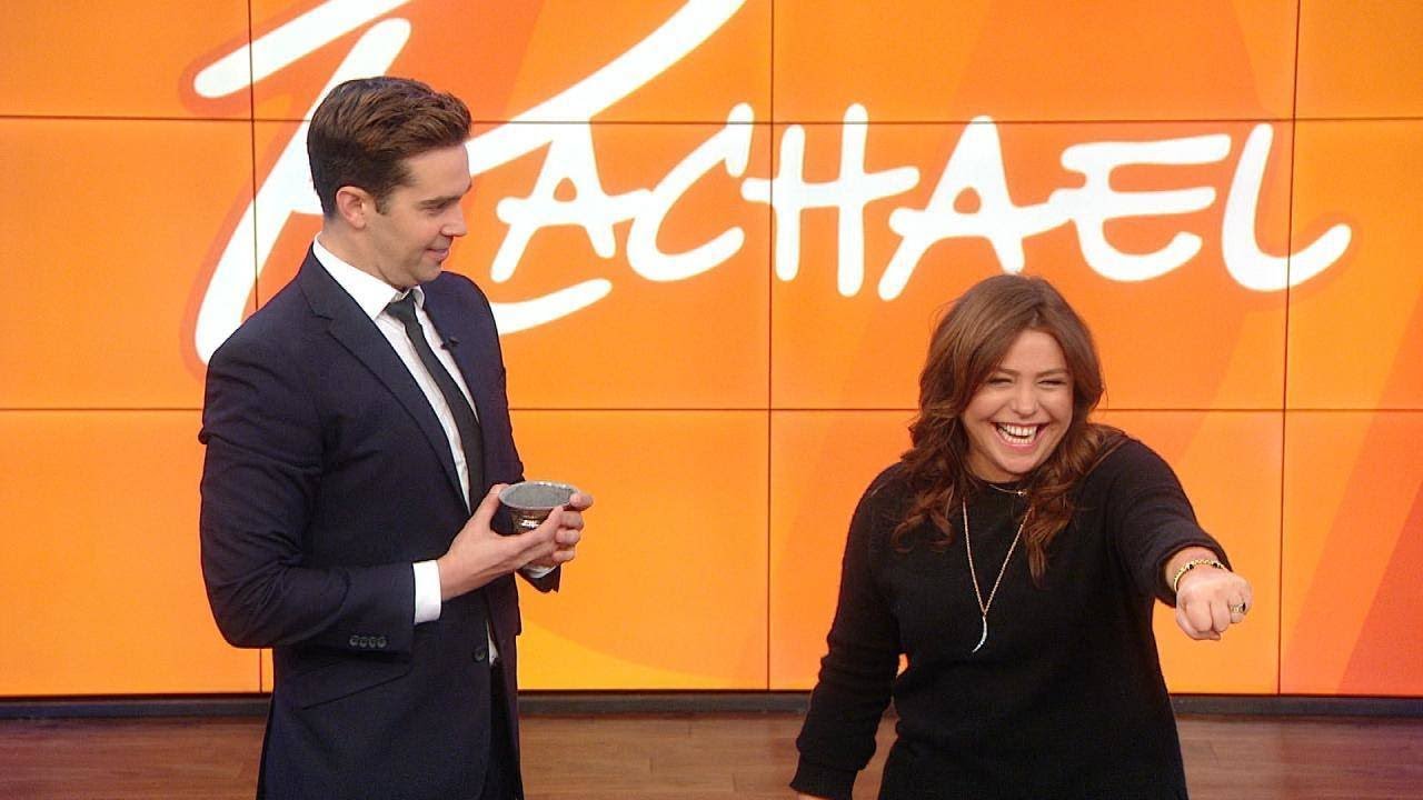 Magician Michael Carbonaro Uses Rachael As His Assistant To Perform Mind-Blowing Trick | Rachael Ray Show