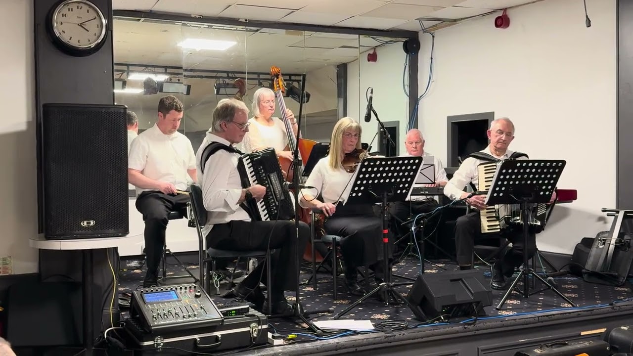 Frank Morrison & his Scottish Dance Band - Reels @ MacMerry Accordion & Fiddle Club