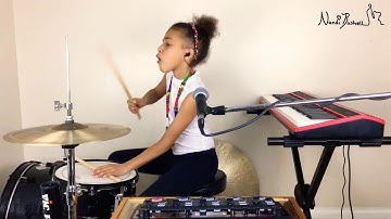 Teardrop by Massive Attack cover. Looping on Boss RC 505, Ludwig QuestLove Drum, Roland Go Keys