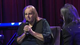Walter Trout Grammy Museum Interview (Part 1)
Watch the rest of the interview from Walters Patreon Page - https://www.patreon.com/waltertrout Walter Trout Grammy Museum Interview (Part 1)