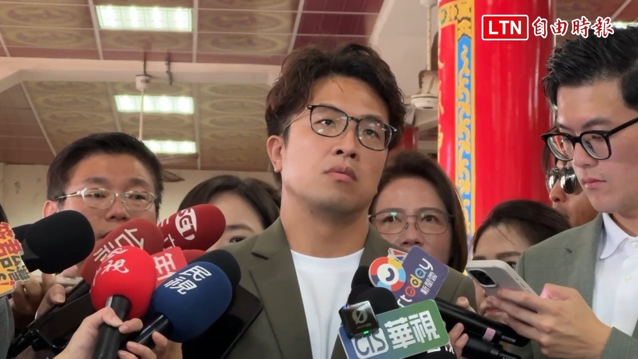 挨批缺席老人免健保投票！沈伯洋：醫療吃緊又違預算法恕不出席