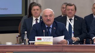 Путин – Лукашенко: Поставьте нам немножко, не жадничайте! // Саммит ЕАЭС. Санкт-Петербург