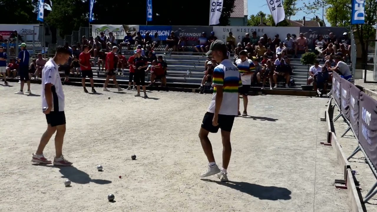 Miniature de la vidéo : Mondiale jeunes Romans-Sur-Isère triplette France VS Toro