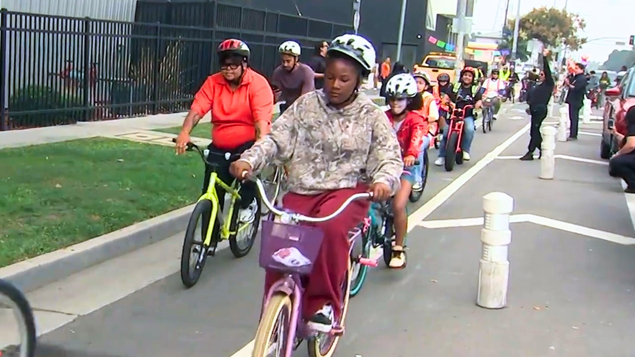21 Miles, Zero Cars: The Future of Your LA Commute - YouTube