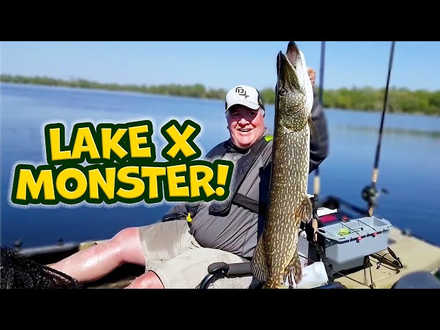 Lake X MN MONSTER Pike Kayak Fishing