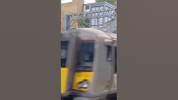 Another Heathrow Express Class 387 passing Ealing Broadway