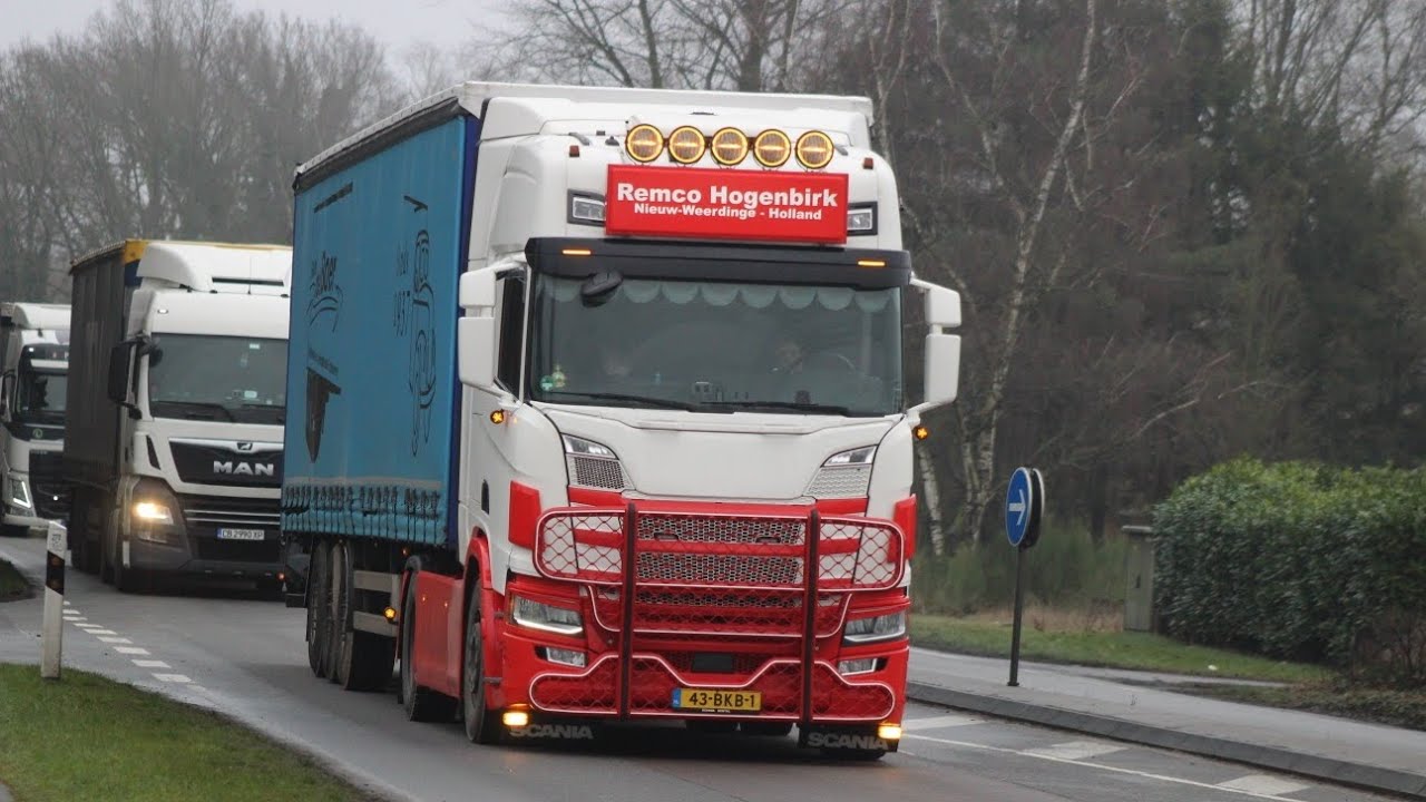 Truckspotting in Haselünne Part 10 | Horns, Lights and more | Mussche, Schipper and more