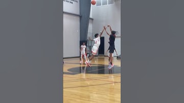 One dribble pull up! Easy buckets 🪣 #basketball 🏀#reels #subscribe #training #shorts #youtube #fyp