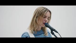 Смотреть клип The Japanese House - Lilo (Live Session)