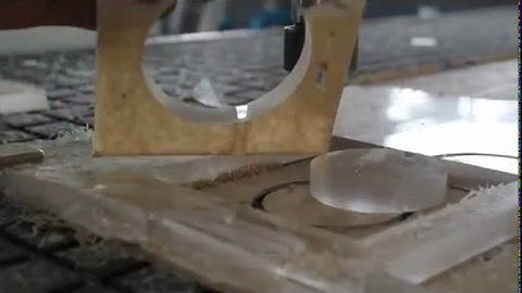 AKM2030 2000*3000*200mm acrylic cutting machine with vacuum table