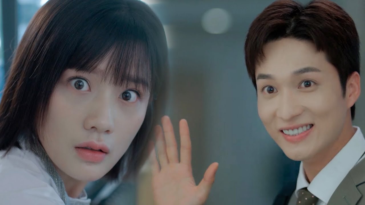 ซีอีโอเย็นชาจู่ๆ ยิ้มให้พนักงานต้อนรับ ใครจะรู้ว่าเป็นแฟนกัน!