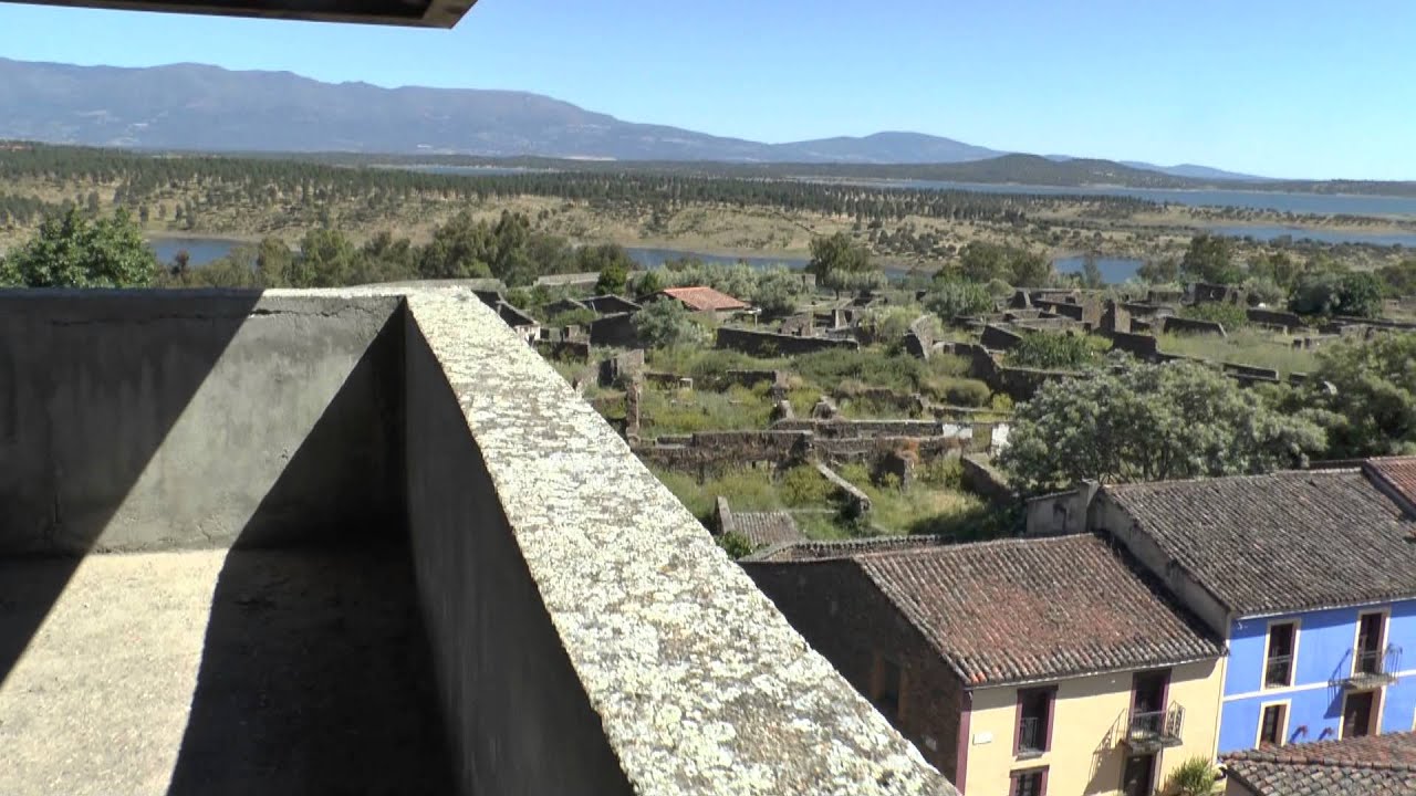 00072 - GRANADILLA - Pueblo de Cáceres desalojado por la construcción del Pantano Gabiel y Galán
