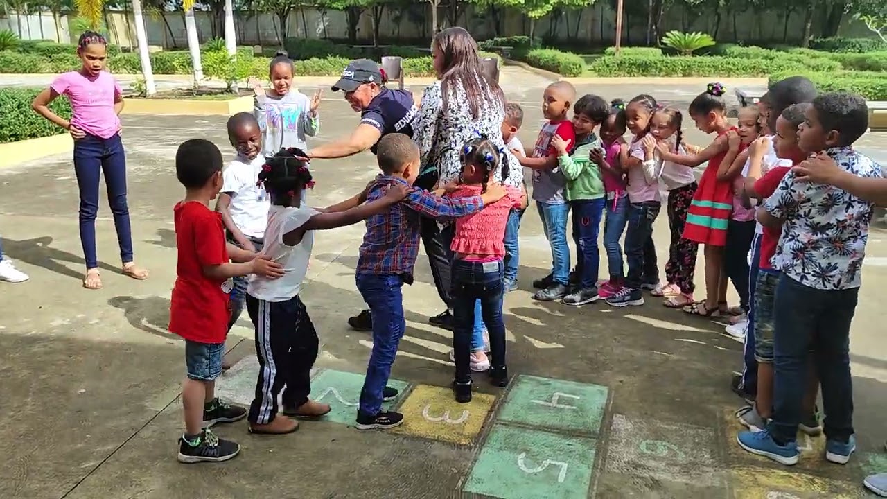 RECREO DIVERTIDO CON MOTIVO DE EL DÍA DEL ESTUDIANTE. ESCUELA ANTONIO VILLAR (2)