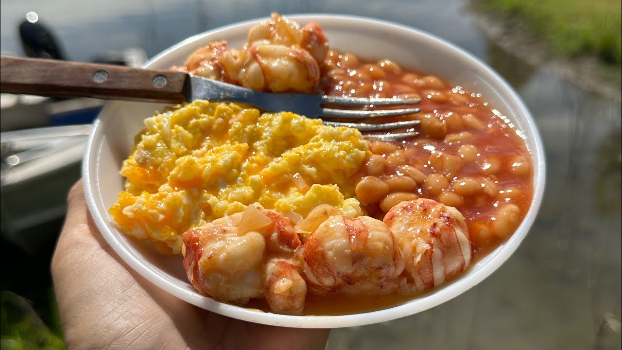 Red Claw Breakfast cook up on Wivenhoe Dam - Esk Qld. Garlic butter Yabby, Baked Beans & Esggs