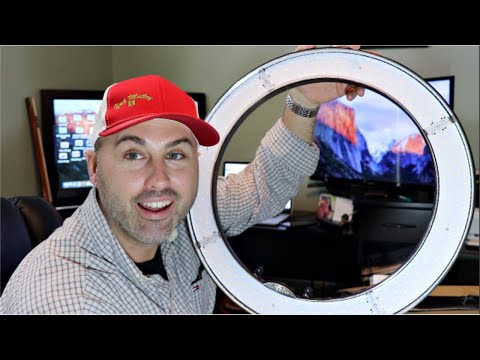I bought a RING LIGHT for YOUTUBE VIDEOS! (+ she kissed a Moose !)