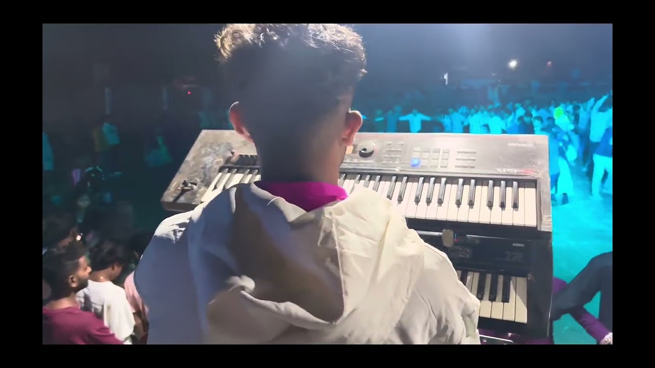 Yuvraj musical dnh 🎹/ New kantara tarpa and public ne Kya dance 💃 kiya 😲