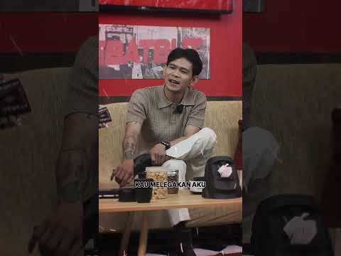 Kalo @danybeler udah pegang gitar, siap-siap aja nyanyi bareng 😎