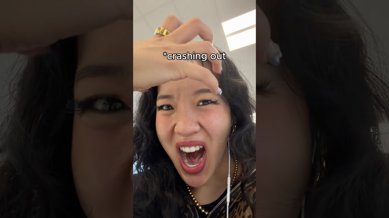Flying across the country to SURPRISE my best friend (GONE WRONG)