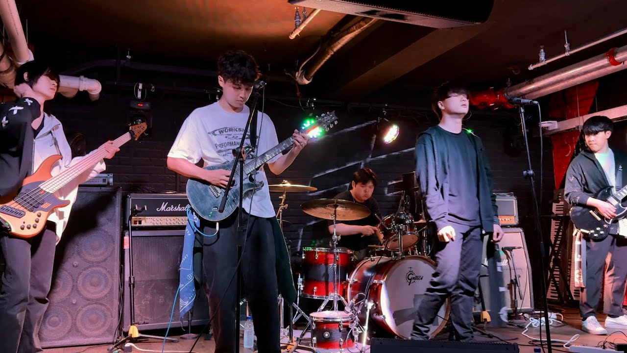 250918 플릿 (FLEET) - ENOUGH┃[Rockin Thursday] @CLUB FF - YouTube