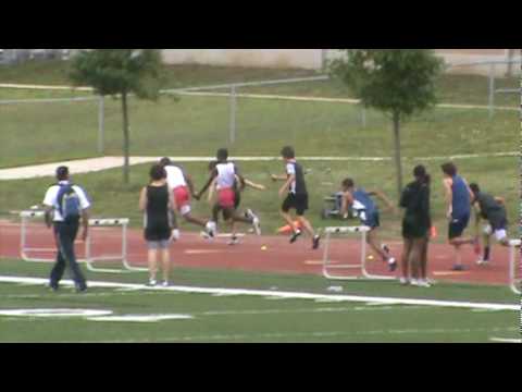 Corbett Mustangs 4 x 100 m Relay 8th grade.mpg