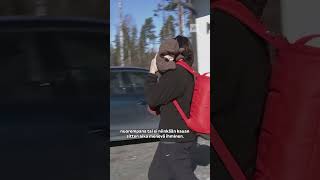 Isän kuolema jätti Senni Salmiseen raastavan surun, mutta sitten syntyi lapsi