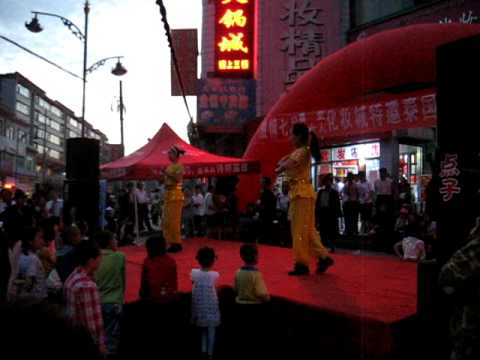 A Thai Dance in China