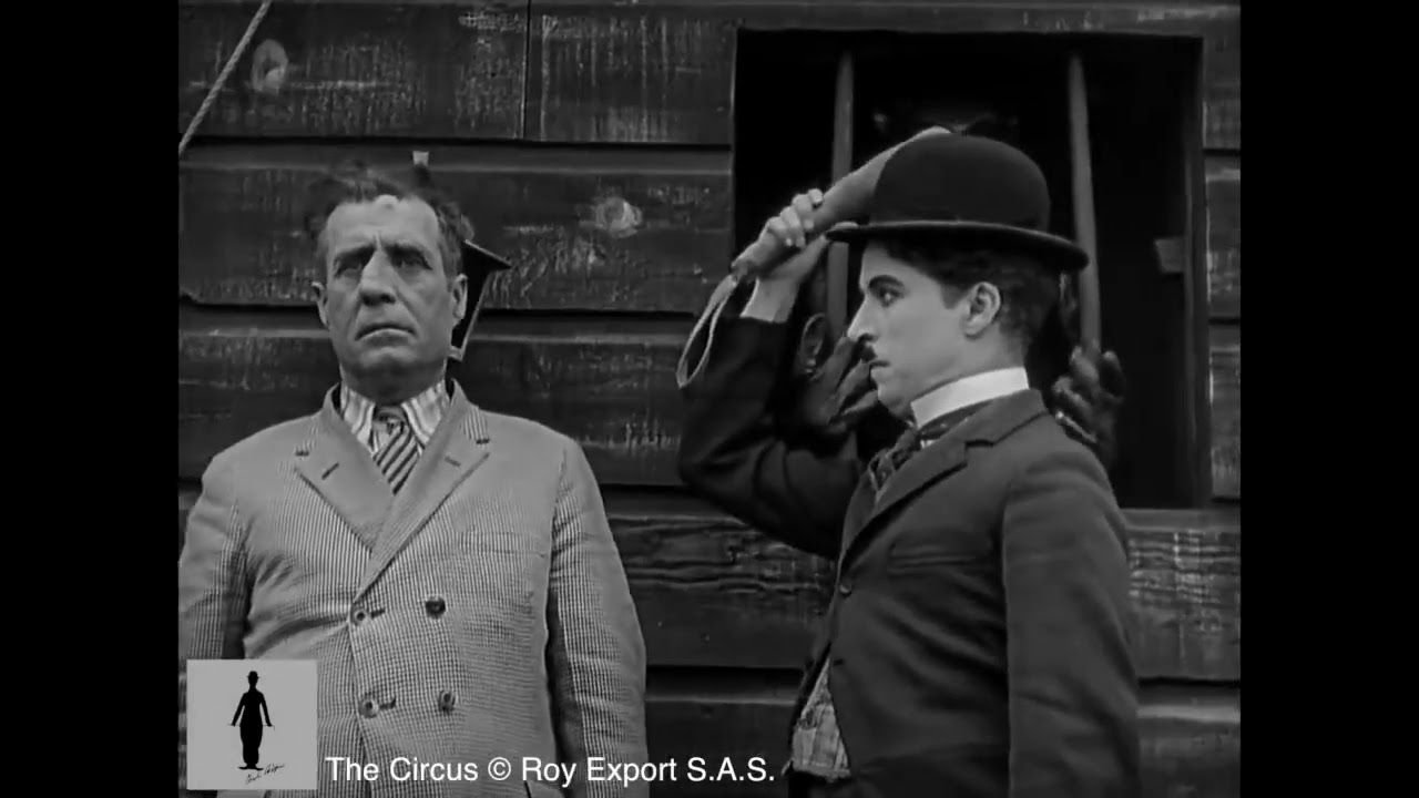 पुलिस  के से  बाच गया  आच्छी  तो लाइक सदस्य बनाई 