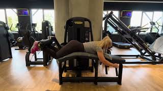 Kojų Lenkimas Gulint Treniruoklyje