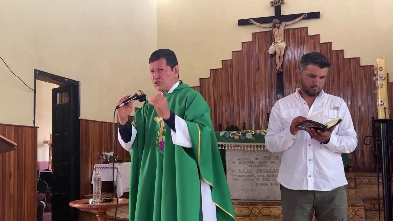 Padre Luis Toro en Vivo YouTube