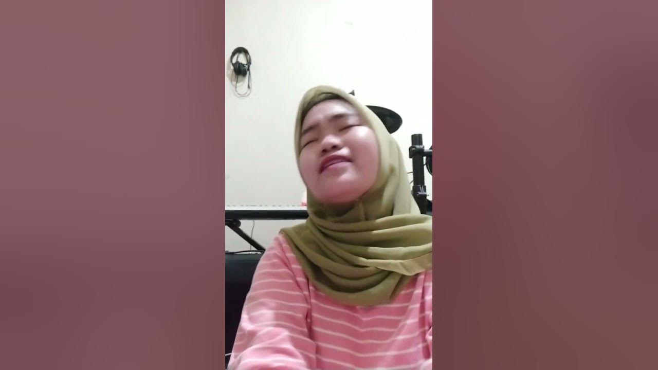 Nike Ardilla - Cintaku Padamu | LIVE ACOUSTIC - YouTube