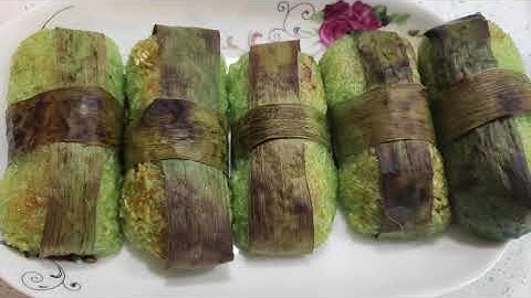Grilled  Banana Wrapped in Sticky Rice(Chuoi Nep Nuong)糯米烤香蕉