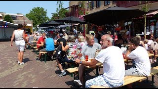 Drukbezochte Zonnige En Warme Zomermarkt Rockanje 2018