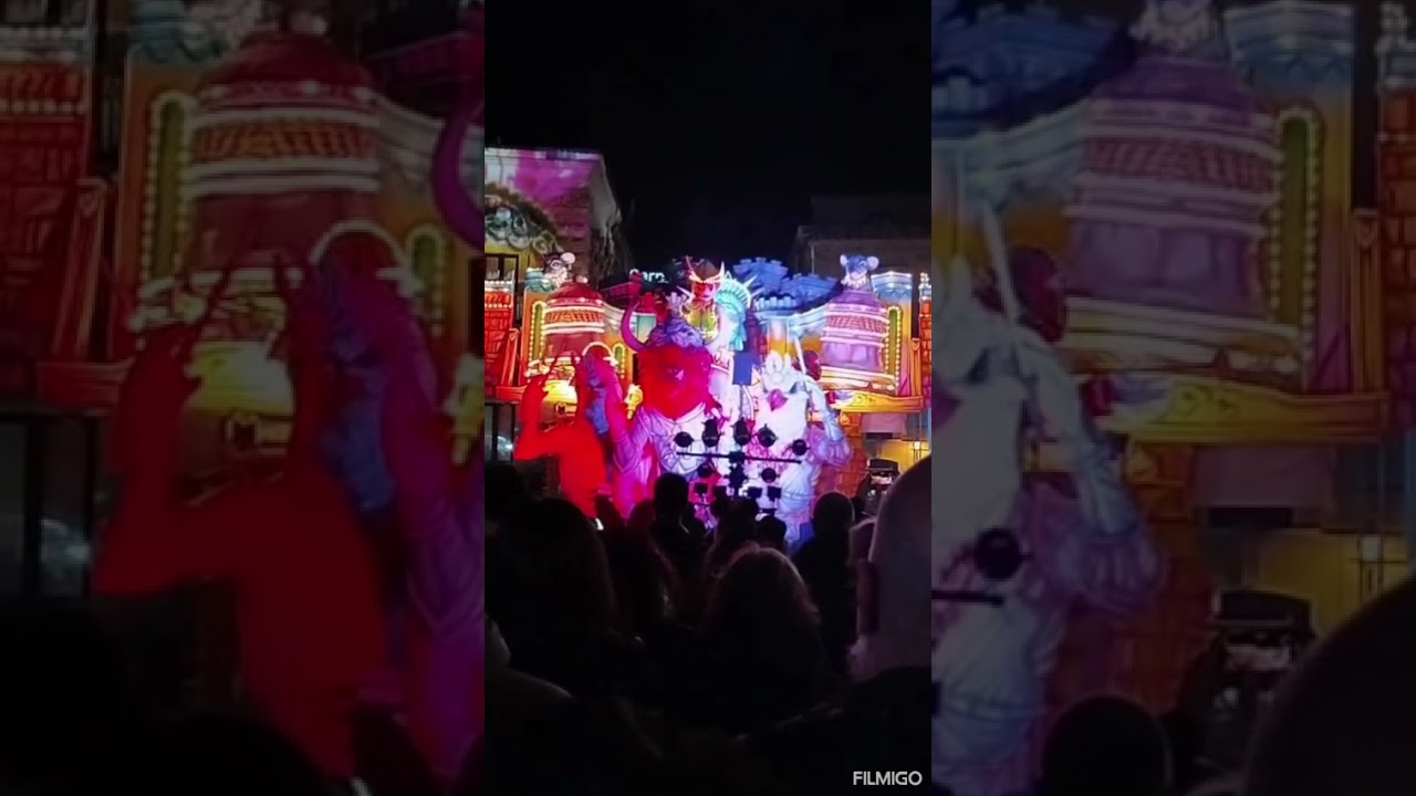 Carnevale di Acireale 2026- Carro dal Titolo      U.S.A e Getta 