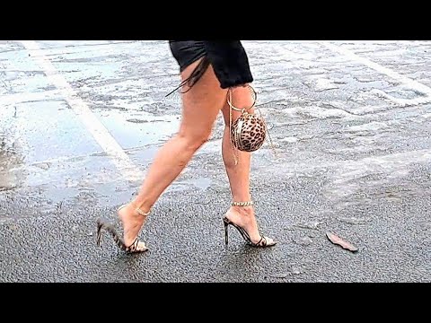 ❄️ Winter heels walk #mules #asmr #minidress