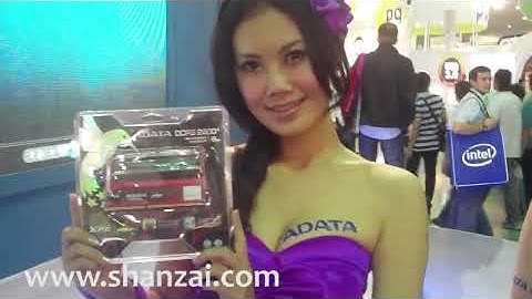 Booth Babes at Computex 2010