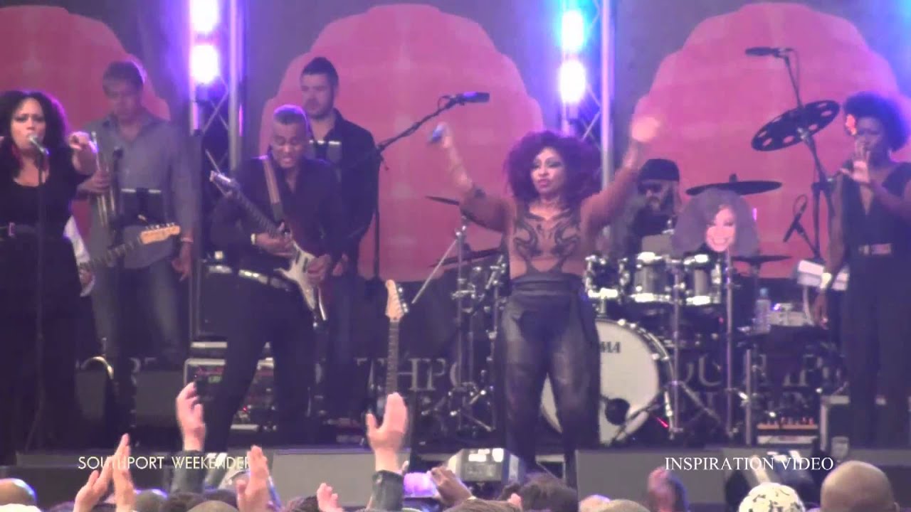 Chaka Khan & Incognito Live Concert at the Southport Weekender 50th