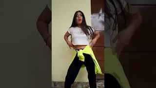 Baile Improvisado Suave Y Duro Resimi