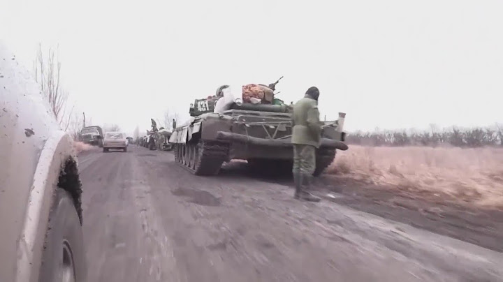 Crisis deepens, Ukraine accuses Moscow of 'medieval' tactics