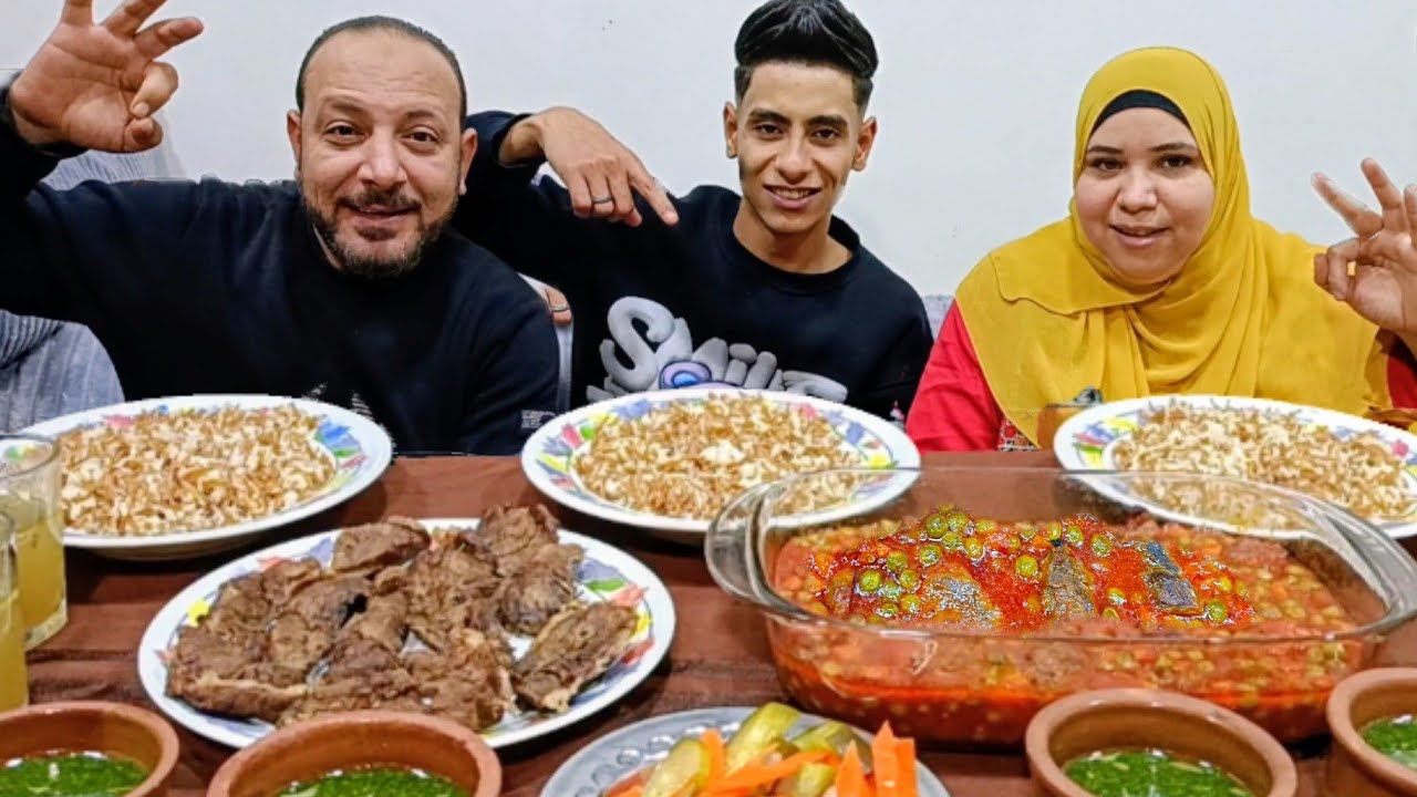 تحدي أكل جامد اوي على سفرة العشق 😍 تشجيعية اماال والعقاب خطير 😱