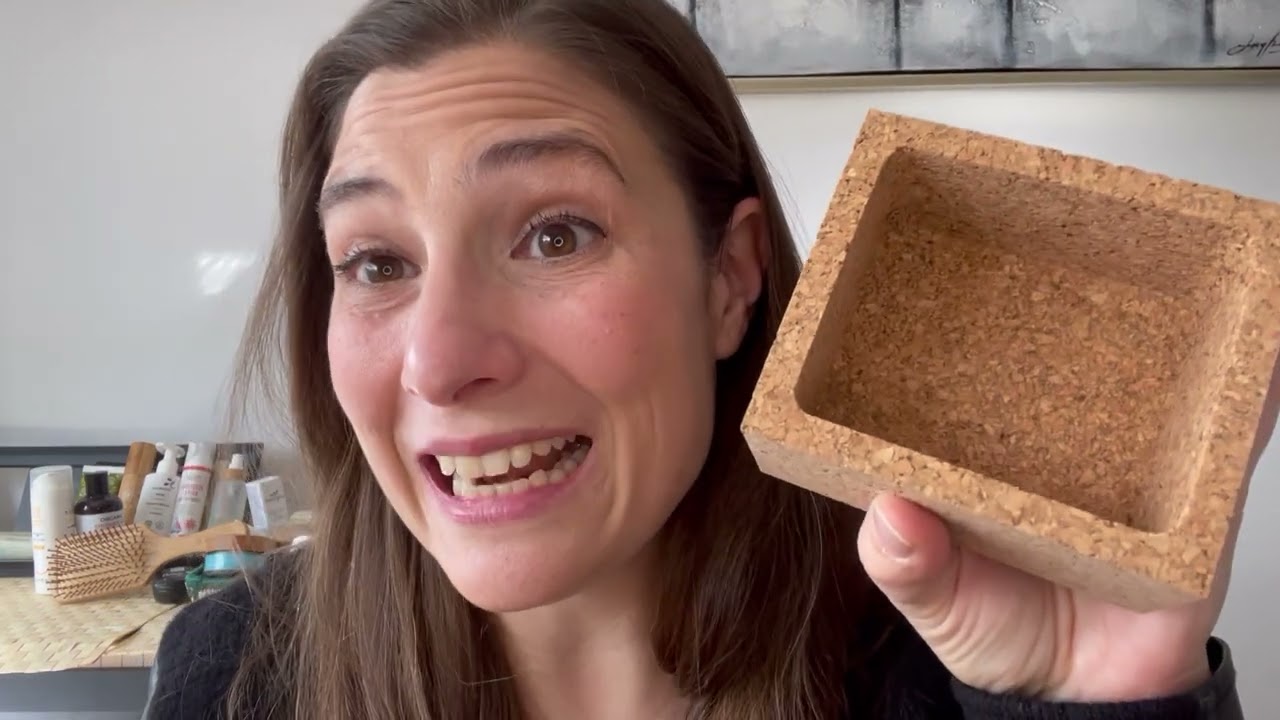 Caja de corcho para transporte de cosmética en sólido | CAREDAMIA