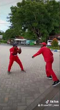 karyawan SPBU tixtox lucu