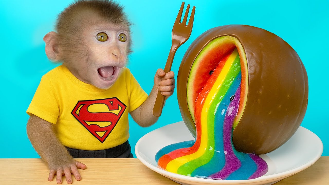 Monkey LiLy cute makes rainbow jelly candy at home and eats grapes - MONKEY LILY TDC