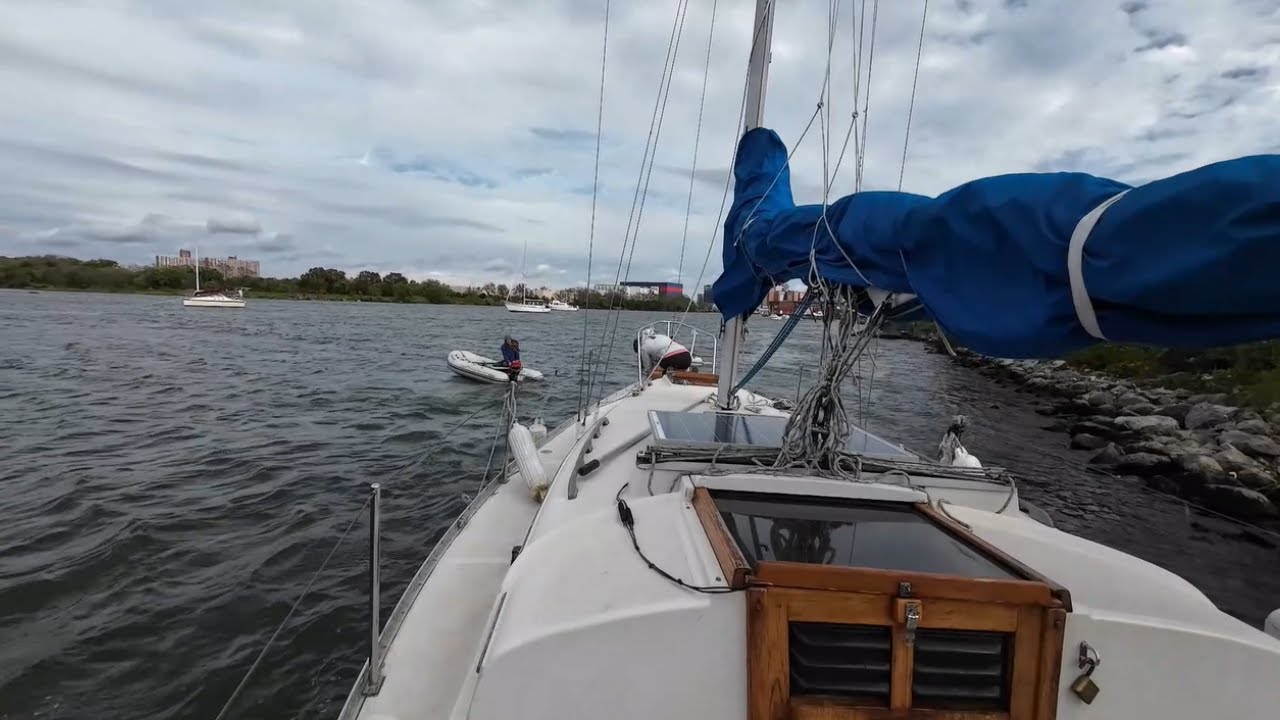 S2E119 Dragging Anchor and on the Rocks in Coney Island Creek