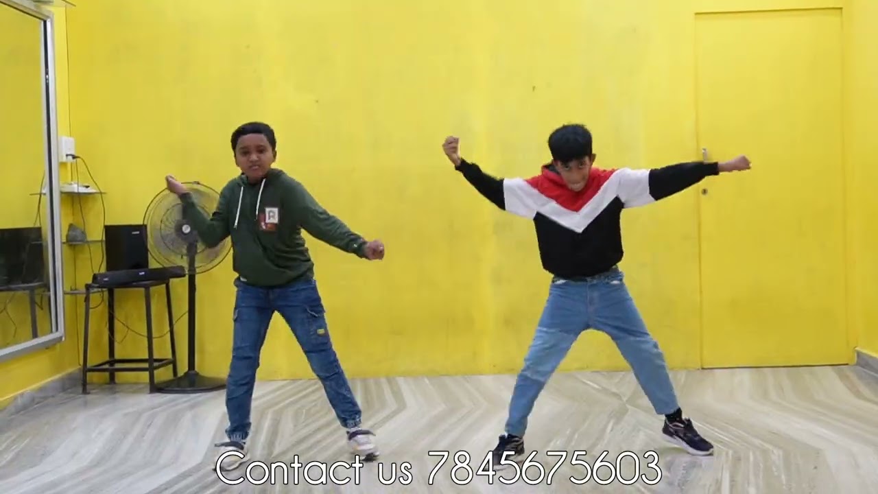 Mukkala Muqabla🤞|| Kutties Dance || #dhouse #dance #trending #kadhalan #michaeljackson 🙌#prabhudeva🤘