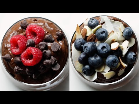   / Healthy Chocolate Mousse