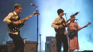 Big Thief - Contact (Live in London)