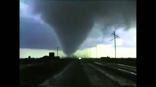 Dimmitt, Texas Tornado - June 2, 1995