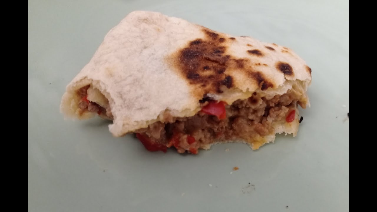 BURRITO piatto tipico della cucina tex-mex ossia una tortilla ripiena di carne